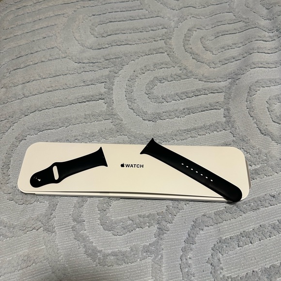 41mm Midnight Sport black Band - Picture 5 of 7